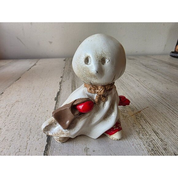 Vintage ceramic ghost figurine Halloween decor statue figurine - Picture 1 of 8